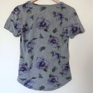 Anthropologie Tops - Anthropologie Tla Floral V-Neck Shirt Anthropologie Tops - Anthropologie Tla Floral V-Neck Shirt
